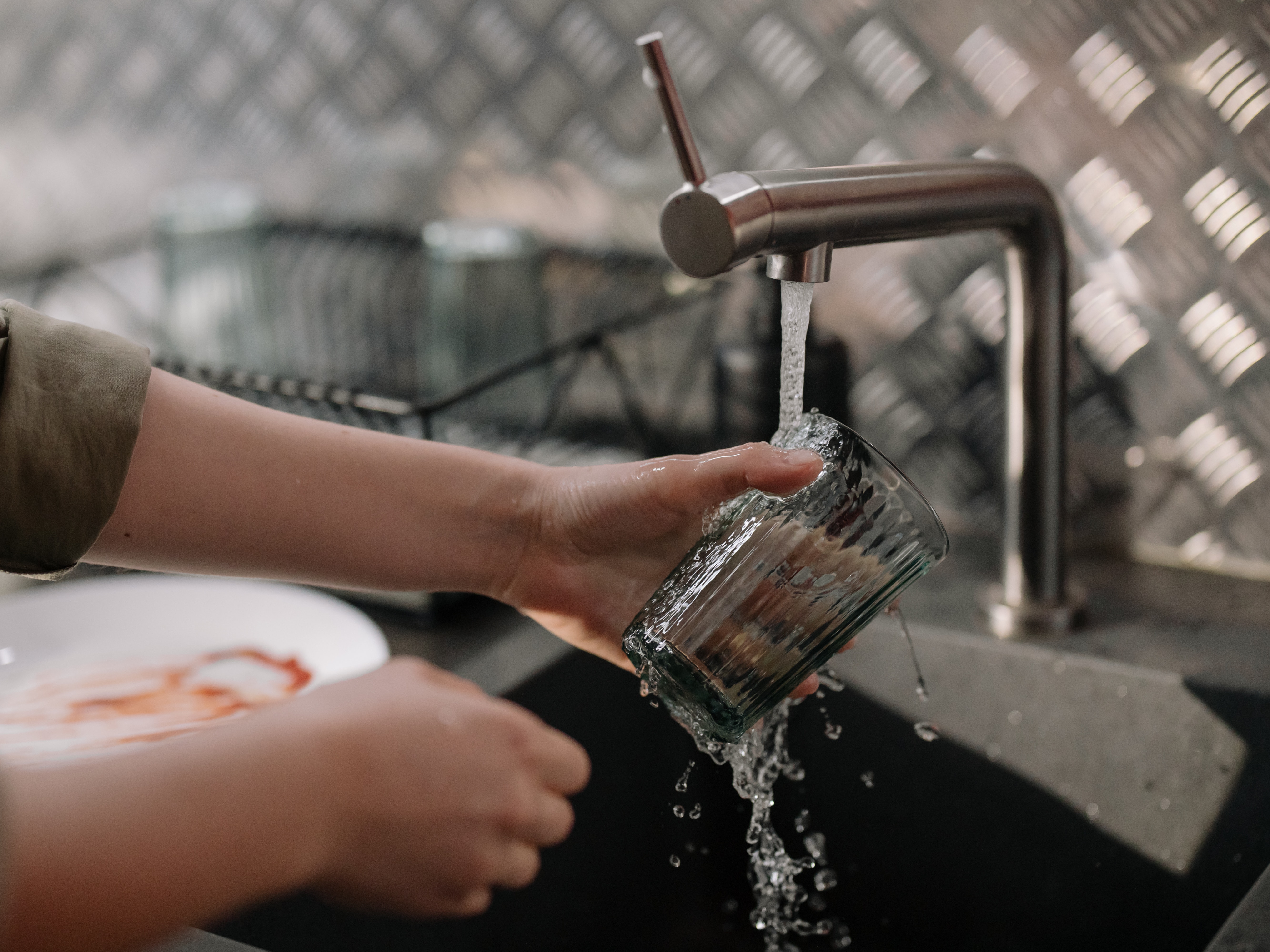 中央净水管网直饮水将改变人们的生活，创造更适宜更干净更健康的净水时代